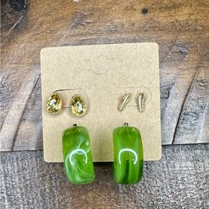 Green and Gold Jewelry Set
